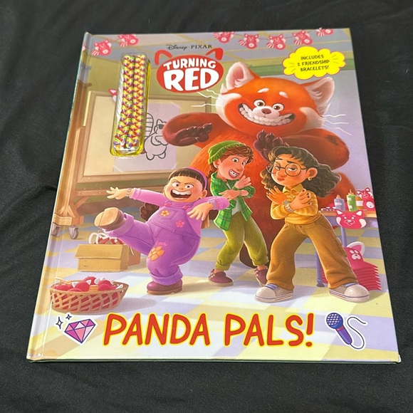 Disney Pixar Turning Red Panda Pals Storybook with 2 Friendship Bracelets - Picture 1 of 4
